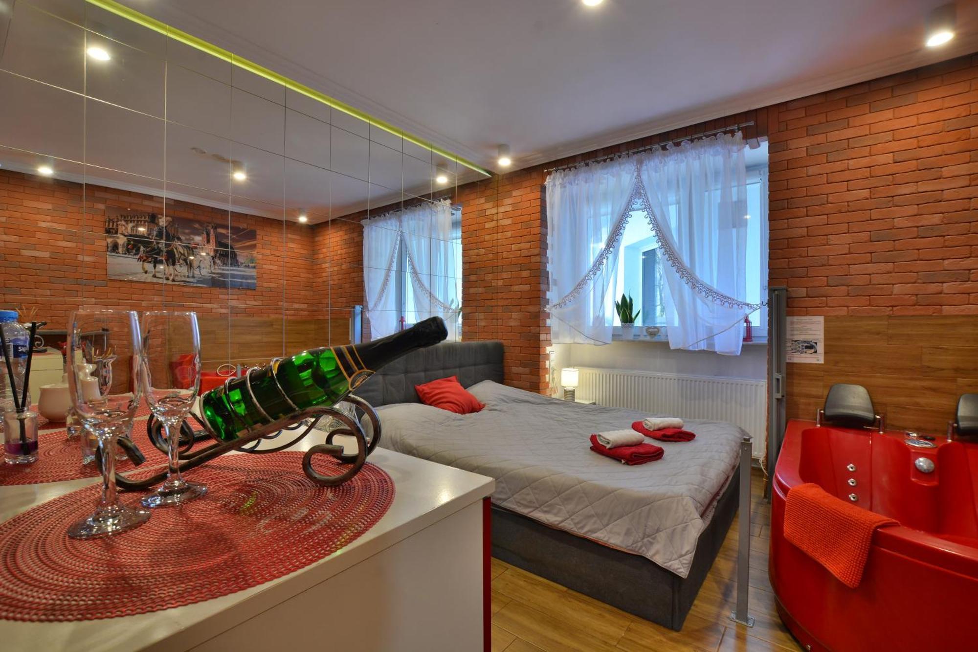 Jacuzzi Apartment Red Krakow Dış mekan fotoğraf